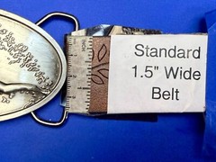 Surfing Surfers Crashing Ocean Wave NOS Silver Moon 2005 Mens Belt Buckle