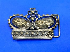 The Royal Crown – Vintage See Through Cutout Studded Belt Buckle