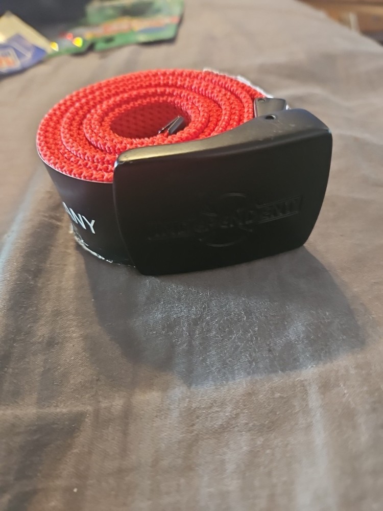 Independent Truck Company Skate red Belt And Black Buckle Metal Skateboard