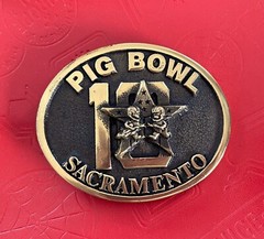1983 Pig Bowl Sacramento Police Law Enforcement Heritage Mint LTD. Belt Buckle