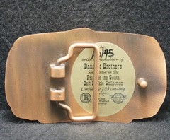 XC01121 *NOS* VINTAGE 2008 **BAND OF BROTHERS** U.S. ARMY MENS BRASS BELT BUCKLE