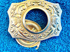 WESTERN BELT BUCKLE Silver Metal HORSE OR COIN MEN S ACCESSORIES CLASSIC LOOK