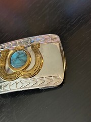 Vintage Collectible Horseshoes Turquoise Looking Piece Metal Belt Buckle