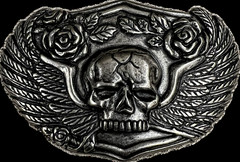 RIVERLAND ISLAND SKULL HEAD W/WINGS & ROSES BELT BUCKLE PEWTER approx 3&Prime; by 3&Prime;