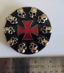 Virtis Bioworld Skullls Cross Nickel Belt Buckle Durable Silver /Red/Black