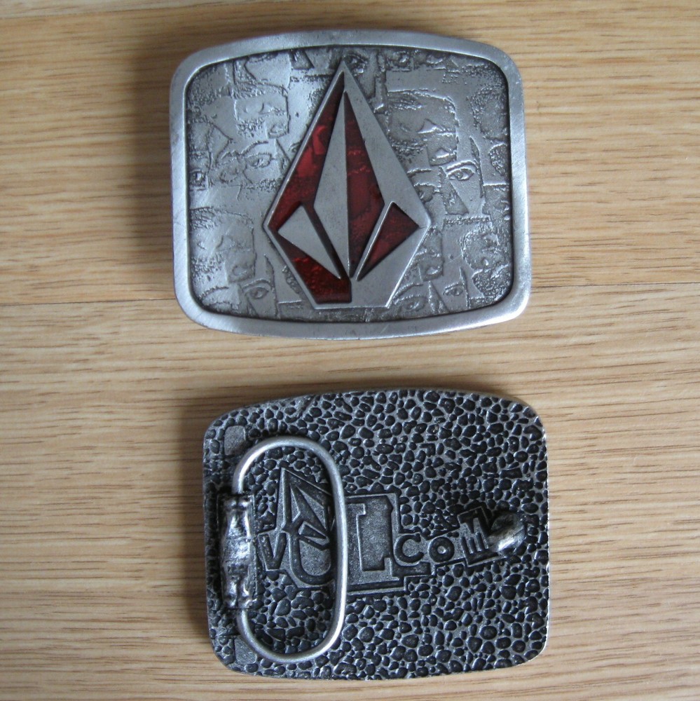 Volcom belt buckle (choice colors)