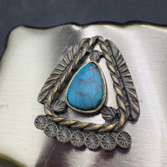 Vtg Native American Theme Belt Buckle Faux Turquoise Scalloped Edge Southwestern