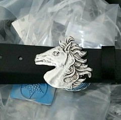Horse Head Belt Buckle With Detailed Design In Antique Silver Finish