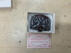 1987 Anheuser Busch Hook & Ladder Belt Buckles This Buds For You – NIB