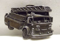 VINTAGE BERGAMOT BRASS FIRE ENGINE TRUCK BELT BUCKLE