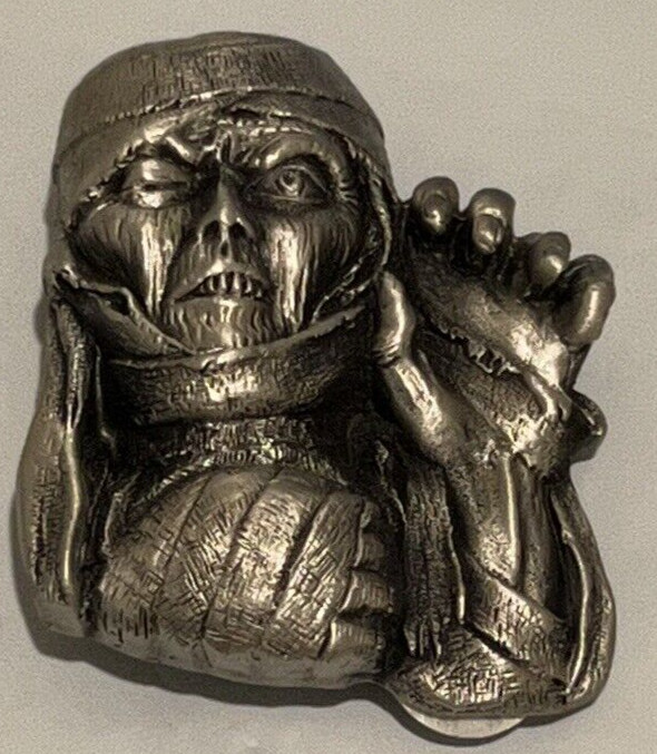 Mummy Haunted Spooky Egypt Tomb Sarcophagus Zinc Alloy Belt Buckle