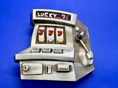 Jackpot Lucky Seven&rsquo;s Vegas Style Slot Machine Figural Gambling Belt Buckle