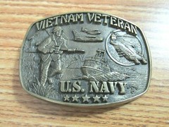 FIRST EDITION VIETNAM VETERAN U.S. NAVY AWARD DESIGN METALS BELT BUCKLE NO 104