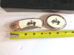 Pocket Knife And Belt Buckle Set In Tin Cowboy Western Rodeo