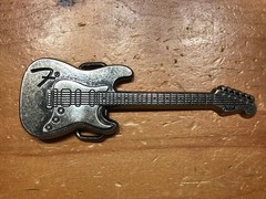 CLASSIC FENDER STRATOCASTER GUITAR GUN METAL GREY BELT BUCKLE
