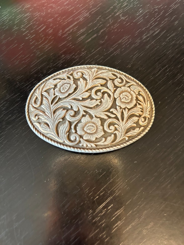 Vintage Collectible Flowers and Swirls Metal Belt Buckle