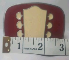 Belt Buckle – Guitar Tuning Head – RJ – 3 »x2.25 » Cream & Burgundy Pewter TNN