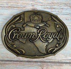 Crown Royal Men’s Oval Gold Metal Western Belt Buckle Logo Vintage Bronzetone