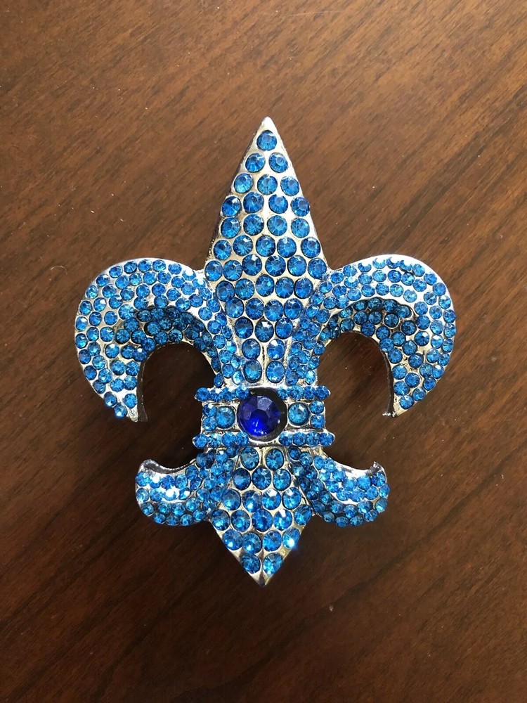 Quebec Fleur De Lys Blue Rhinestones Detailed Flower Metal Unisex Belt Buckle