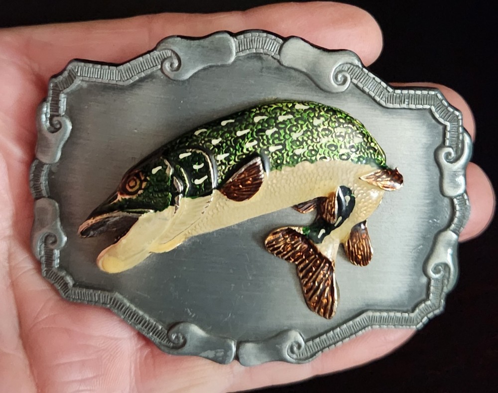 Vintage 1980s Northern Pike Fish Design Metal Belt Buckle MUST SEE