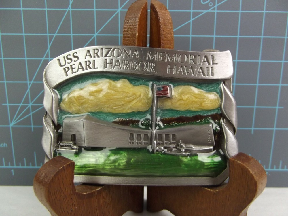 Vtg USS ARIZONA MEMORIAL PEARL HARBOR HAWAII BELT BUCKLE Arroyo Grande Enamel