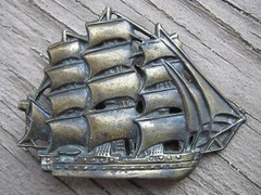 VINTAGE CAST METAL SCHOONER 12 SAILS NAUTICAL SAILING SHIP SAIL BOAT BELT BUCKLE
