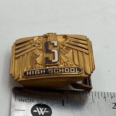 VTG 1940s Antique Gold Tone Belt Buckle « S » GIANT GRIP Eagle White Red Enamel