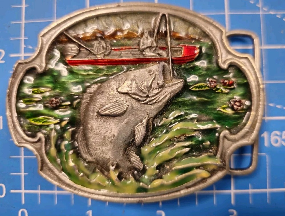 Vintage 1984 Siskiyou Belt Buckle Bass Fishing 3D Enameled Outdoor Pewter