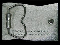 TD01131 2005 **SEX PISTOLS GOD SAVE THE QUEEN** MUSIC BAND COMMEMORATIVE BUCKLE