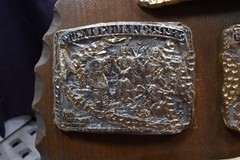 AWARD DESIGN MEDALS PRESENT 12 GREAT INDIAN CHIEFS GOLD SILVER PLATED ON STAND