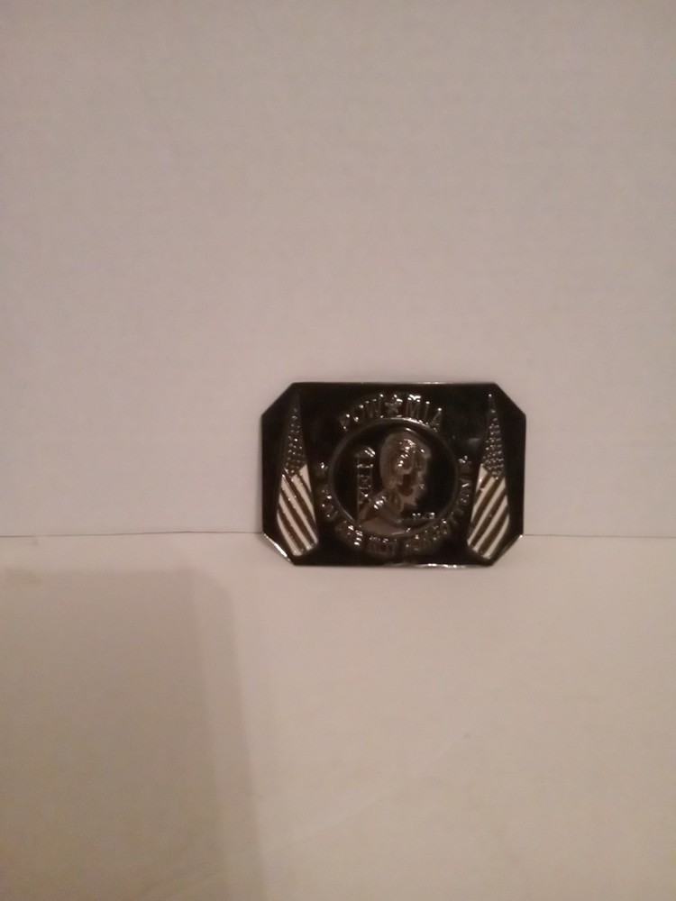 belt buckle
