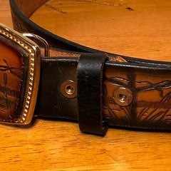 Vtg Brown Leather Belt with UF of Fl Mascot with Western scenes. Buckle Uf Gator