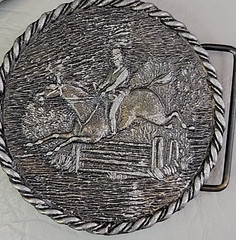 Horse Jumping Belt Buckle Round Silver Tone Equestrian 3&Prime;