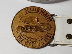 1975 VINTAGE DEKALB CORN DEALER BELT BUCKLE & ORIGINAL BELT CORN FEED SEED FARM