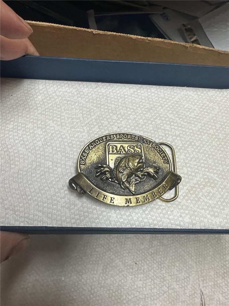 Vintage Bass Anglers Sportsman Society Life Member Bras Belt Buckle B.A.S.S.
