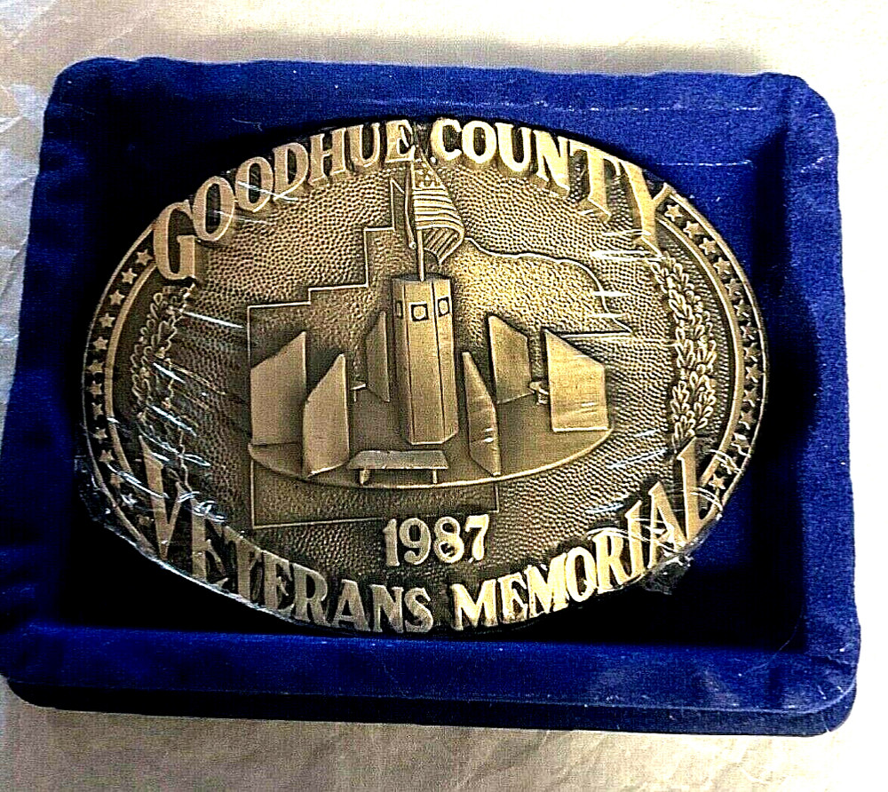 Belt Buckle Veterans Memorial Goodhue County 1987 In Box Red Wing MN Solid Brass