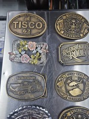 Vintage LOT OF 20 belt buckles WESTERN Chrome BRASS metal Some New Some Old LotA
