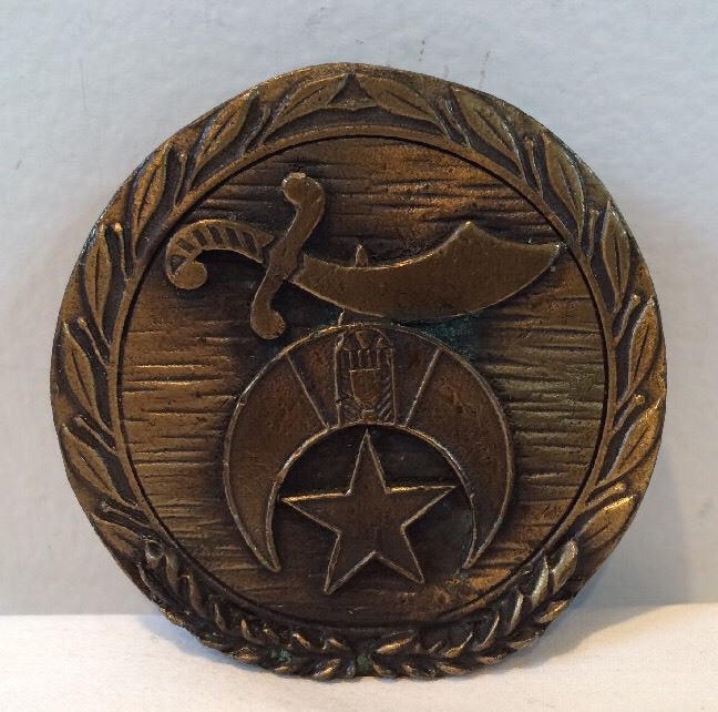 Vintage Bronze 2-3/8&Prime; Round Sword Moon Star Designed Belt Buckle EUC