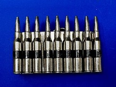 Gun Bullet&rsquo;s Shell Casing Chain Ammo Clip Figural Belt Buckle