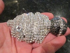 ABSTRACT THEME BELT BUCKLE COVERED IN CRYSTALS HEAVY GW-17