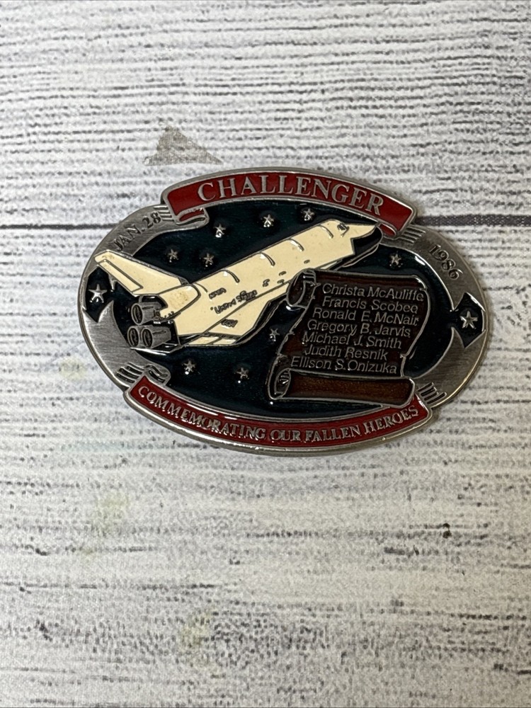 1986 VTG Challenger Commemorating Our Fallen Heroes Collectible Belt Buckle!!
