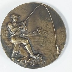 Bergamot Brass Belt Buckle 1976 Scenic Fisherman Scene VTG Fits 1 3/4” Belt