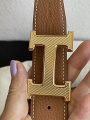 Size 95 NEW HERMÈS H Guillochee Buckle Reversible Noir/Gold Leather Strap 32mm