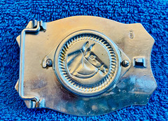 WESTERN BELT BUCKLE Silver Metal HORSE OR COIN MEN S ACCESSORIES CLASSIC LOOK