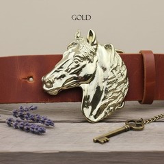 Matte Gold Horse Head Belt Buckle – Minimalist Premium Look