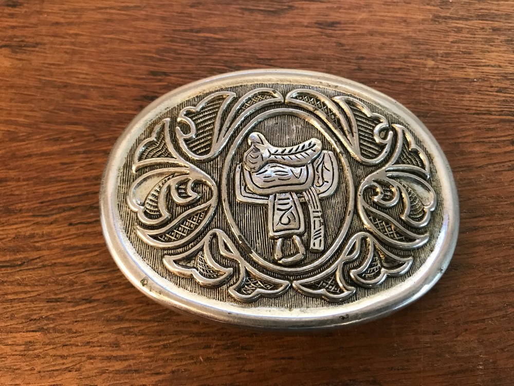 Vintage Avon Horse Saddle Unisex Metal Belt Buckle 2 1/4&Prime; X 3&Prime;