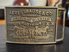 Levi Strauss & Co. Logo Western Belt Buckle Bronze Tone Metal Made in USA Mens