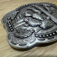 Blazin Roxx Western Nocona Belt Buckle Cactus Feathers NIB 37597