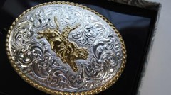 CRUMRINE Belt Buckle BULL RIDER M&F Western silver and gold tone c06150