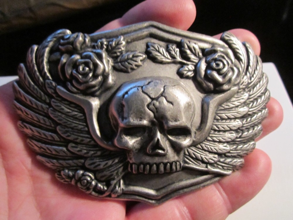 SKULL WITH WINGS THEME BELT BUCKLE – GW-9